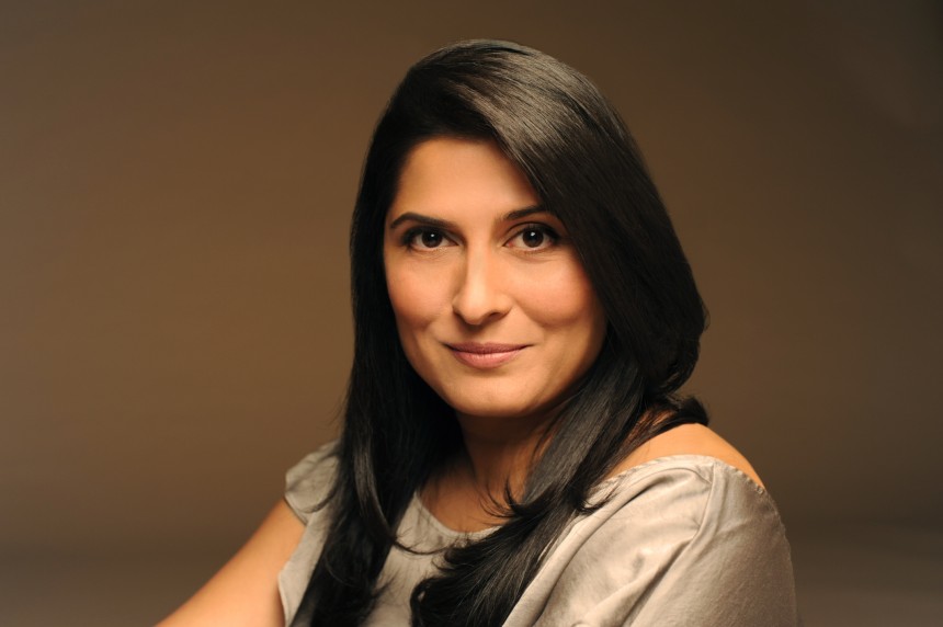 Sharmeen_Obaid_Chinoy_Profile_Image_Coloured_Photo_Credit_Bina_Khan